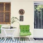 Garden House *