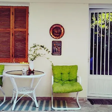 Apartment Garden House Katerini