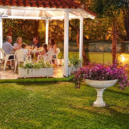 Garden House Apartamento *